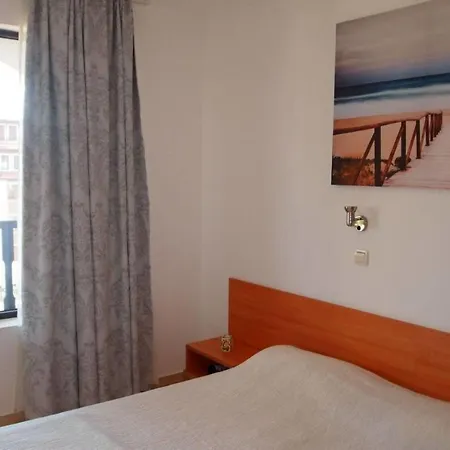 アパート Sea View 2 Bed At *